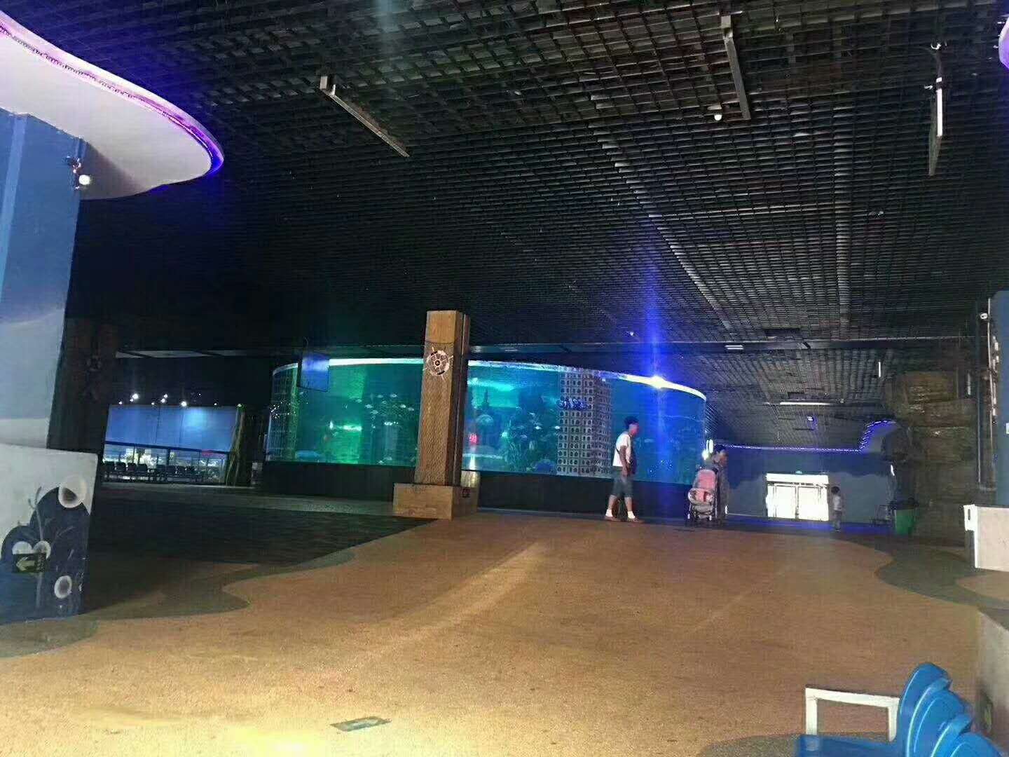 開(kāi)封極地海洋公園YT-018-200A，200克氧氣源臭氧發(fā)生器